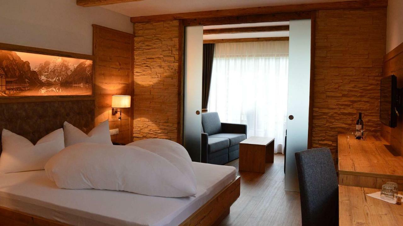 Hotel Trenker Braies (Prags) Exterior foto
